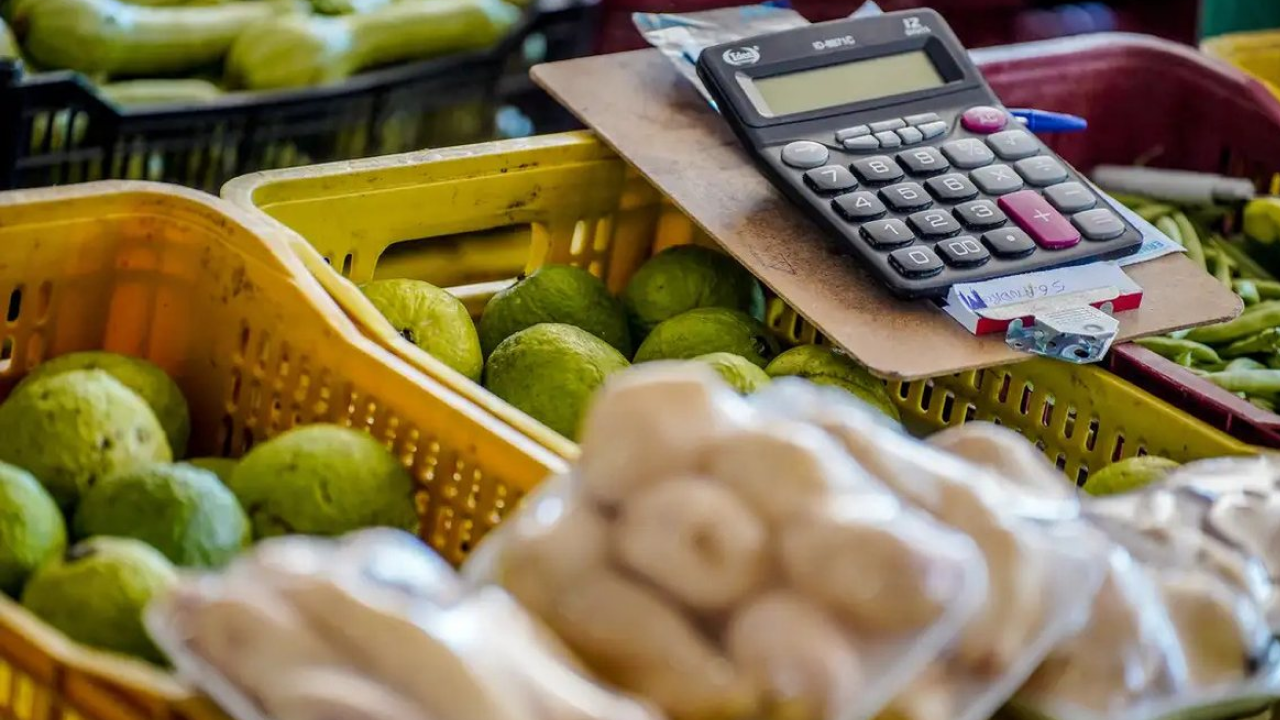 Governo publica portaria que aumenta auxílio-alimentação dos servidores públicos federais.